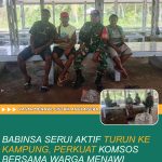 Babinsa Serui Aktif Turun ke Kampung, Perkuat Komsos Bersama Warga Menawi