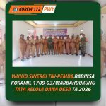 Dukung Transparansi Dana Desa, Babinsa Koramil 1709-03/Warbah Ikuti Rapat di Distrik Waropen Bawah